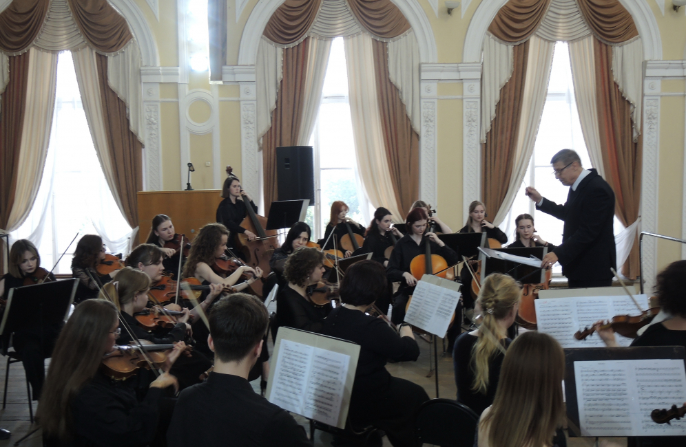 Концерт камерного оркестра Астраханской консерватории
